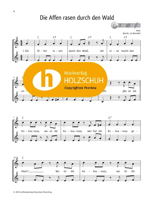 Die Affen rasen durch den Wald